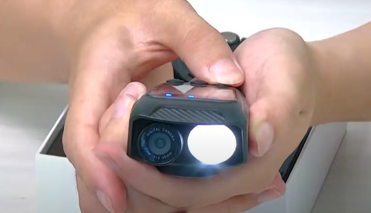 flashlight button flashlight button